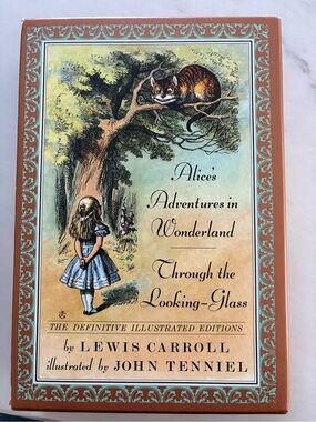 Hardcover🎁 Gift Box Set: Alice in Wonderland, Through Looking Glass